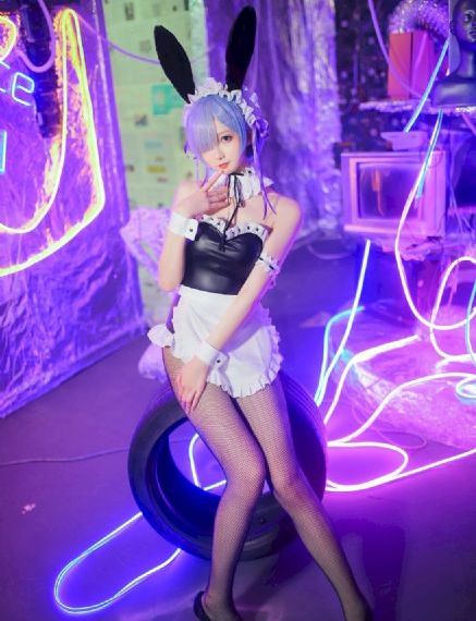 国产Av喷水白丝护士水蜜桃_1080电影完整版