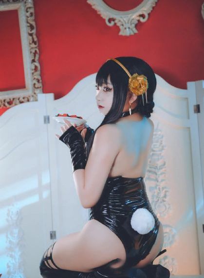 色色综合欧美第一页_超清高清电影在线