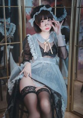 美女光屁屁打针_HD免费观看韩国