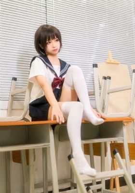 《年轻的女教师4》免费观看_BD英语超清在线观看